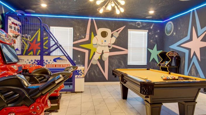 Image No.37-7 Bed House for sale