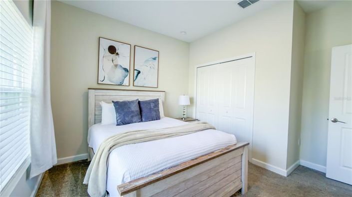 Image No.10-5 Bed Townhouse for sale