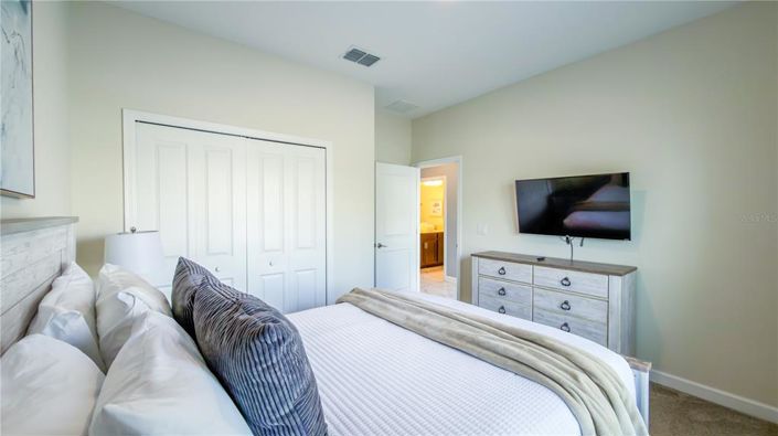 Image No.11-5 Bed Townhouse for sale