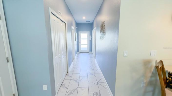 Image No.23-5 Bed Townhouse for sale