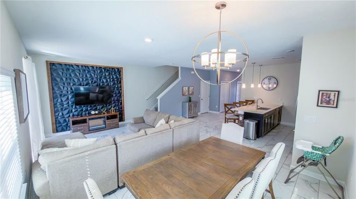 Image No.5-5 Bed Townhouse for sale