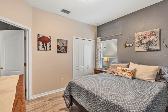 Image No.21-4 Bed House for sale