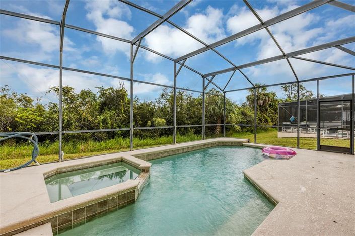 Image No.30-4 Bed House for sale