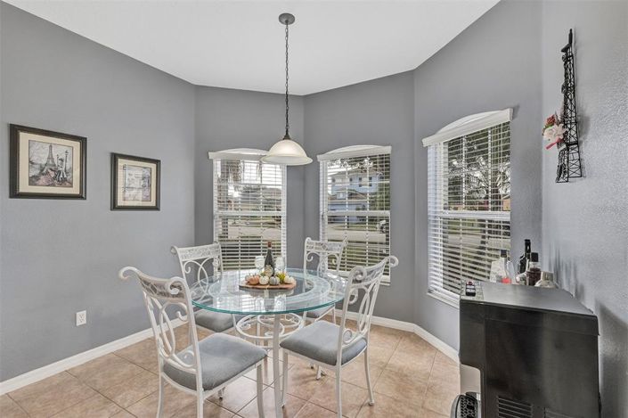 Image No.4-4 Bed House for sale