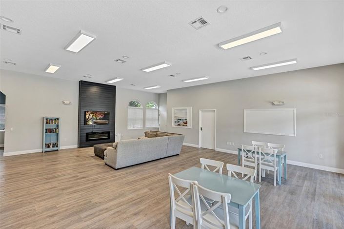 Image No.42-4 Bed House for sale