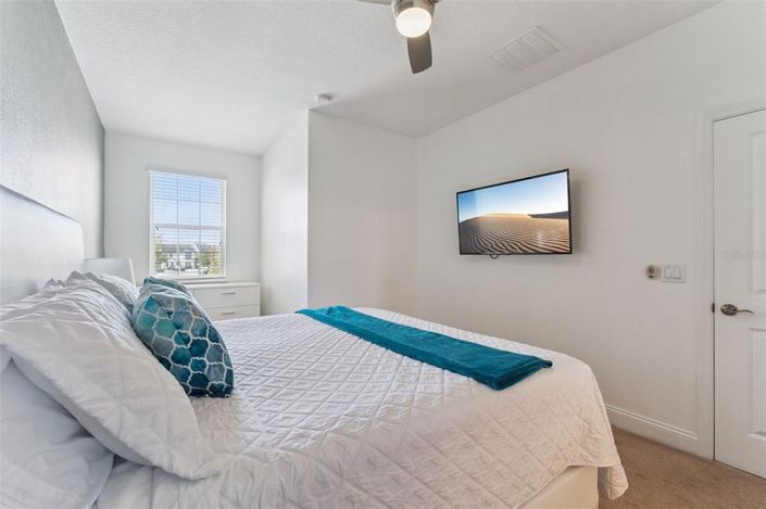 Image No.15-5 Bed Townhouse for sale