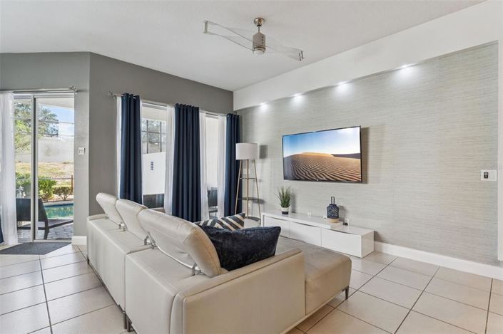 Image No.5-5 Bed Townhouse for sale