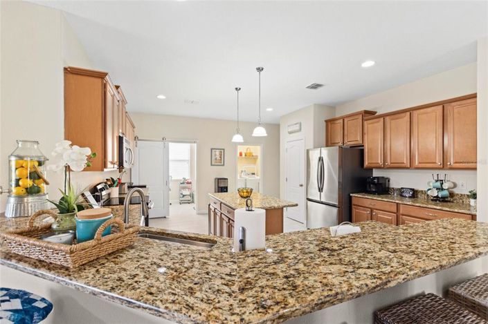 Image No.10-4 Bed House for sale