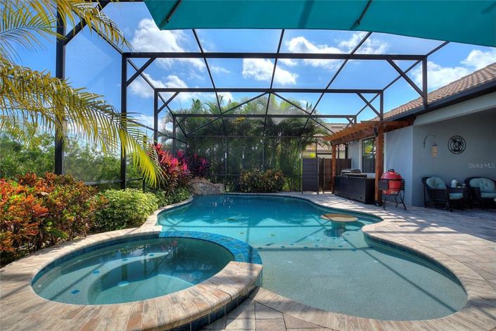 Image No.40-4 Bed House for sale