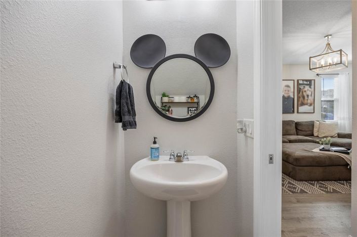 Image No.25-4 Bed Property for sale