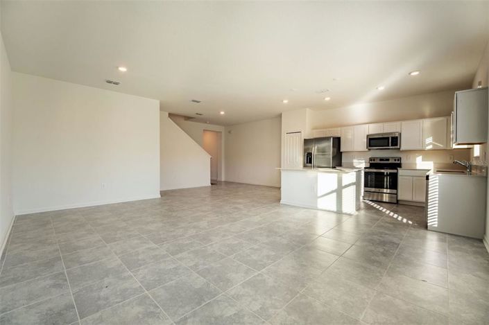 Image No.6-4 Bed Townhouse for sale