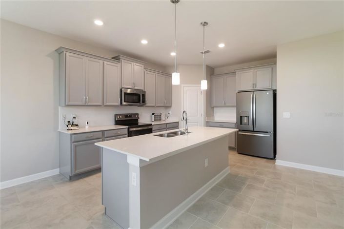 Image No.10-4 Bed Property for sale