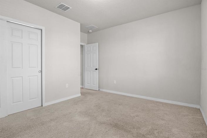 Image No.11-4 Bed House for sale