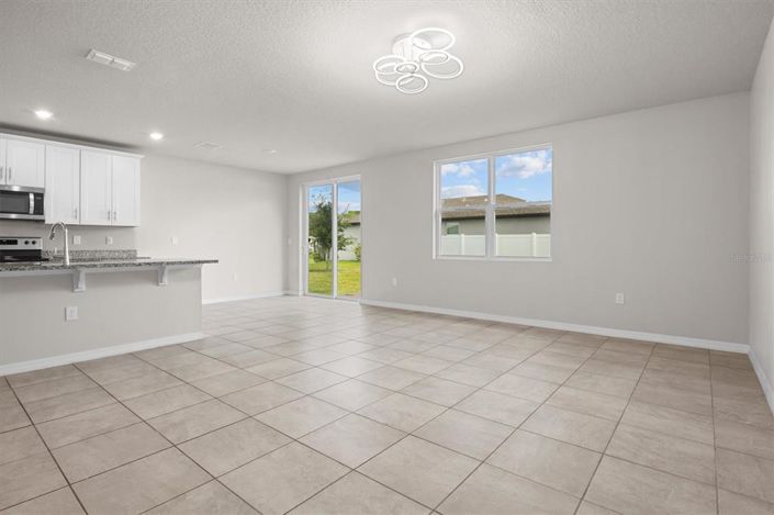 Image No.17-Propriété de 4 chambres à vendre à Davenport