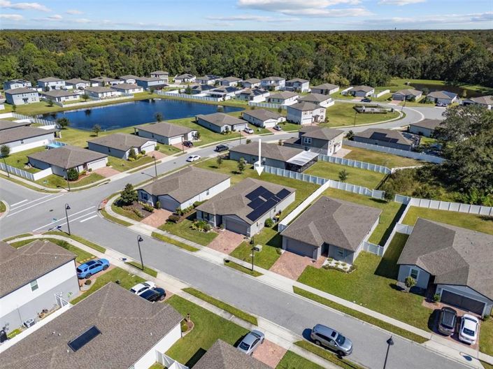 Image No.2-Propriété de 4 chambres à vendre à Davenport