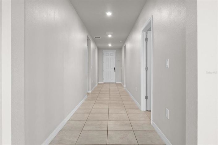 Image No.6-Propriété de 4 chambres à vendre à Davenport