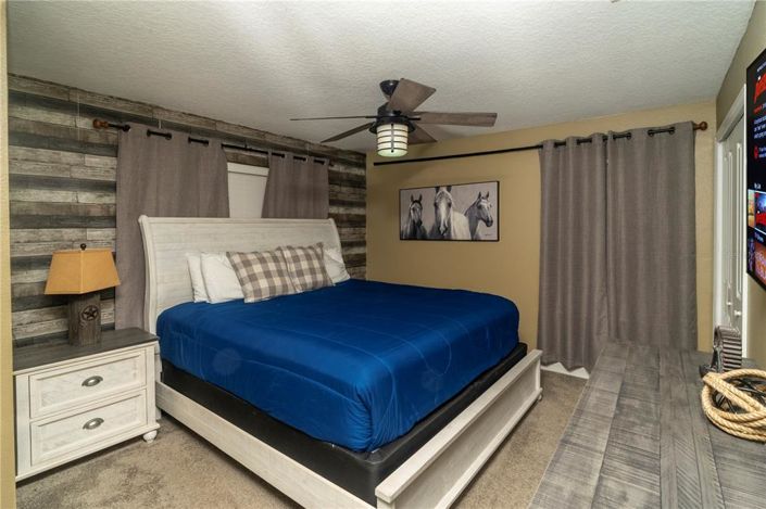 Image No.11-5 Bed Townhouse for sale