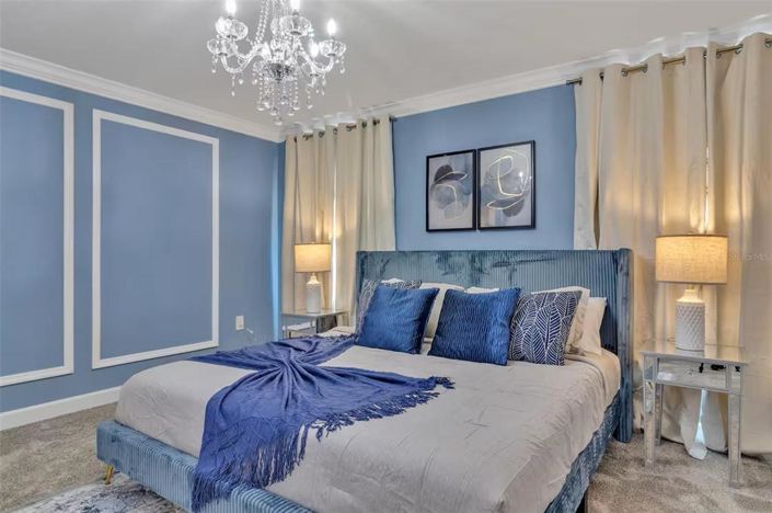 Image No.20-4 Bed Townhouse for sale