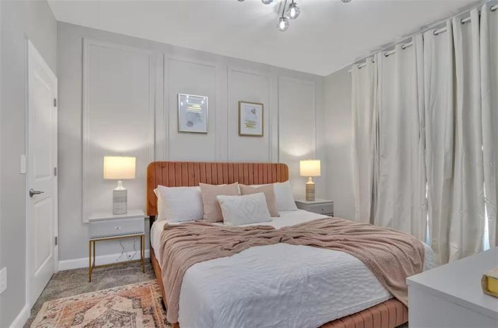 Image No.23-4 Bed Townhouse for sale