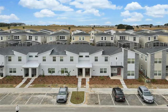 Image No.29-4 Bed Townhouse for sale