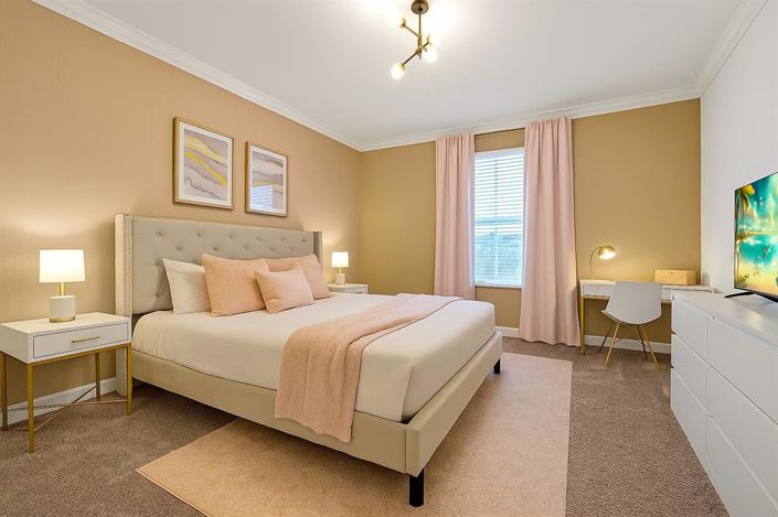 Image No.14-5 Bed Property for sale