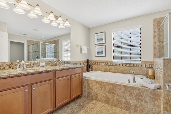 Image No.20-5 Bed Property for sale