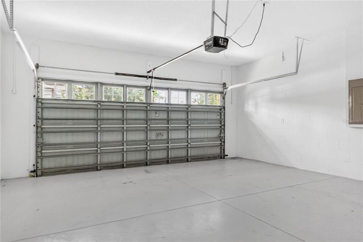 Image No.31-5 Bed House for sale