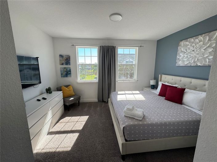 Image No.4-5 Bed Townhouse for sale