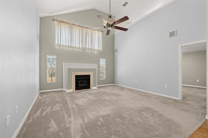 Image No.17-4 Bed House for sale