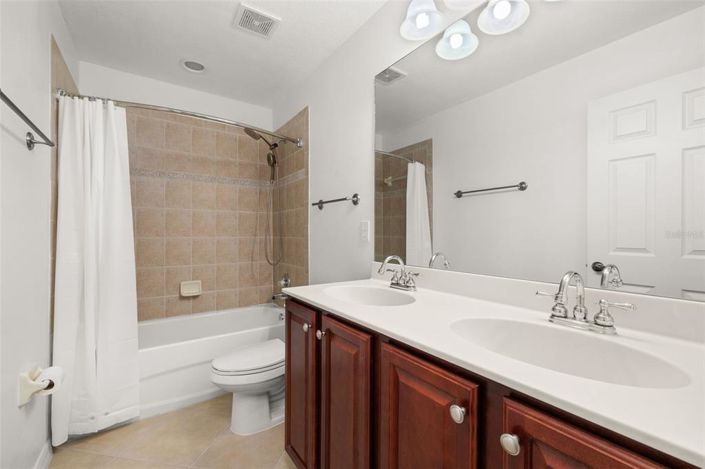 Image No.39-4 Bed Property for sale