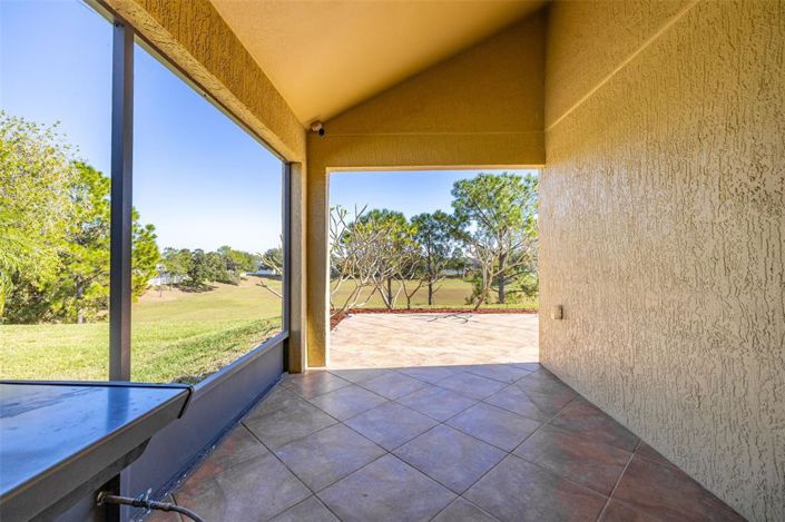 Image No.44-4 Bed House for sale