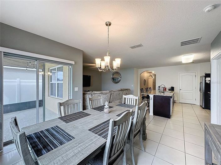 Image No.10-3 Bed House for sale