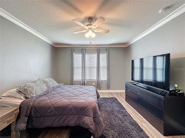 Image No.13-3 Bed House for sale