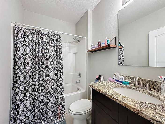 Image No.26-3 Bed House for sale