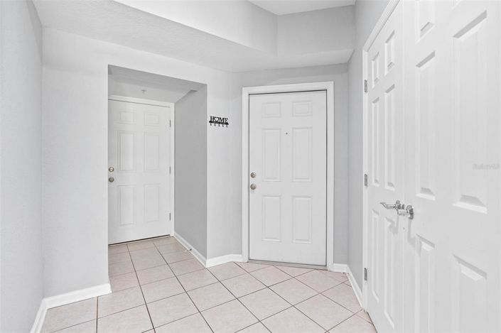 Image No.10-2 Bed Property for sale