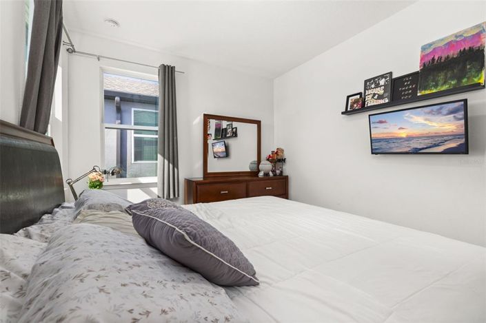 Image No.28-5 Bed House for sale