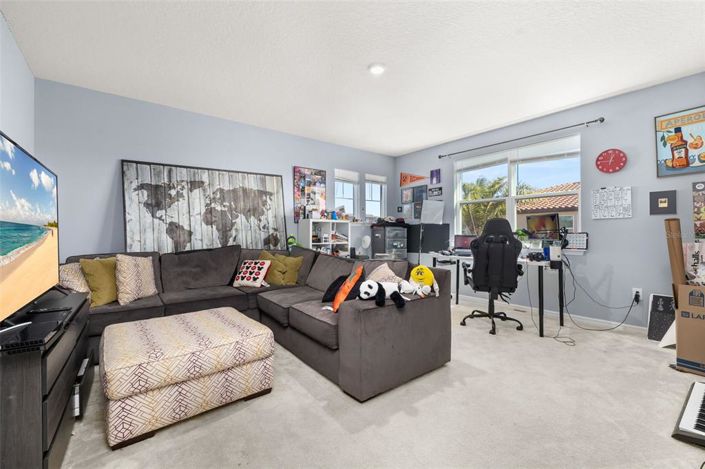 Image No.32-5 Bed House for sale