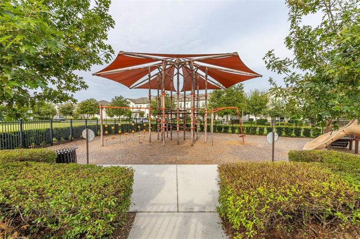 Image No.42-5 Bed House for sale