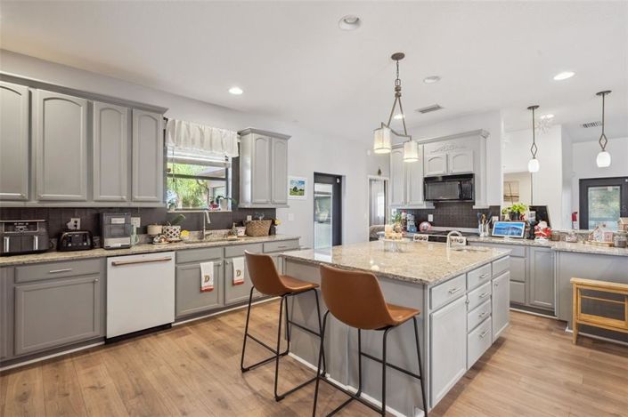 Image No.7-Maison de 4 chambres à vendre à Saint John