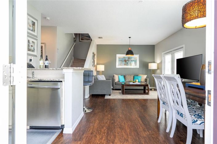 Image No.11-4 Bed Townhouse for sale