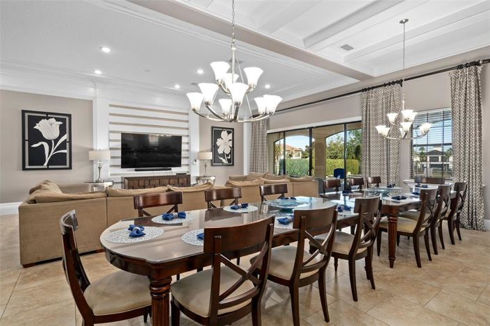 Image No.22-8 Bed House for sale