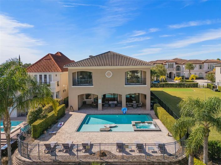 Image No.33-8 Bed House for sale