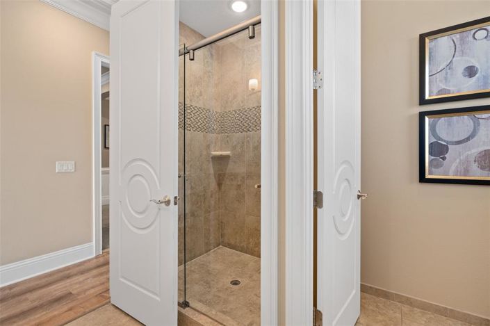 Image No.59-8 Bed House for sale