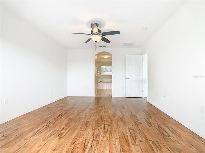 Image No.35-Propriété de 5 chambres à vendre à Davenport