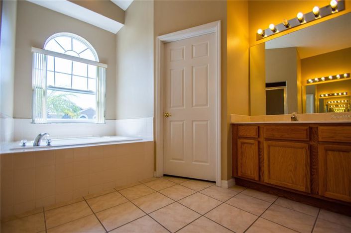 Image No.21-Propriété de 5 chambres à vendre à Davenport