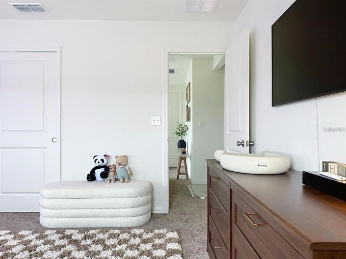 Image No.18-5 Bed Property for sale