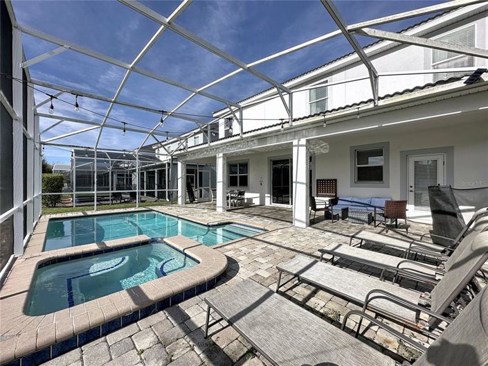 Image No.26-8 Bed Property for sale