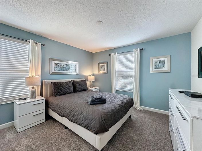 Image No.27-8 Bed House for sale