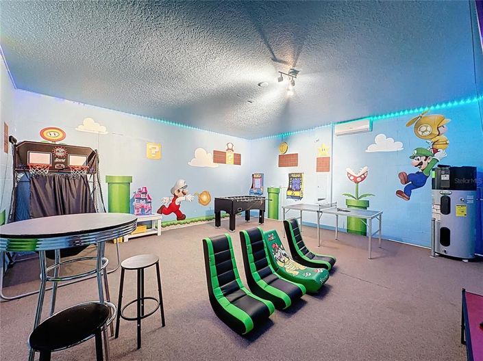 Image No.31-8 Bed Property for sale