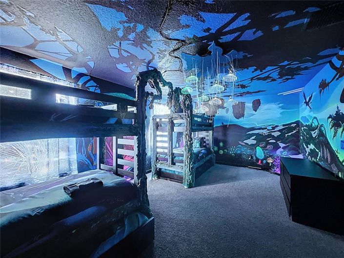 Image No.58-8 Bed House for sale